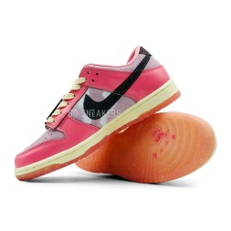 Nike SB Dunk Low Wmns Barbie