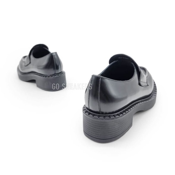 Женские лоферы Prada Leather Loafers Black
