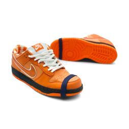 Nike SB Dunk Low "Orange Lobster"