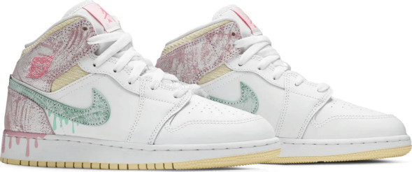Женские кроссовки Nike Air Jordan 1 Mid SE GS &amp;#039;Ice Cream&amp;#039;